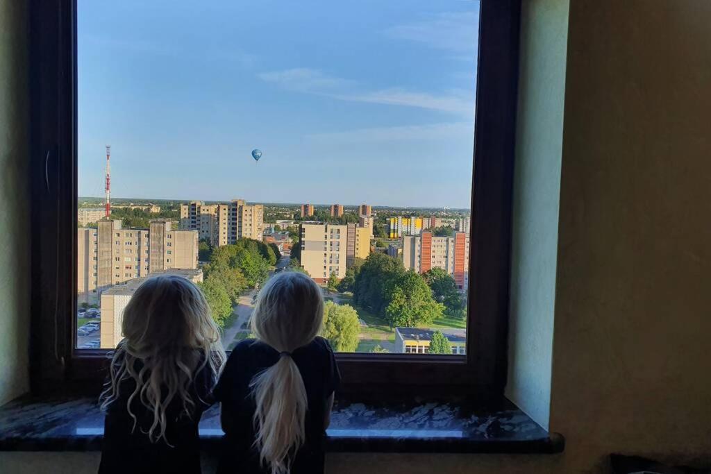 Lyra63 Large 80Sq M Top 14 Floor Šiauliai Exteriör bild