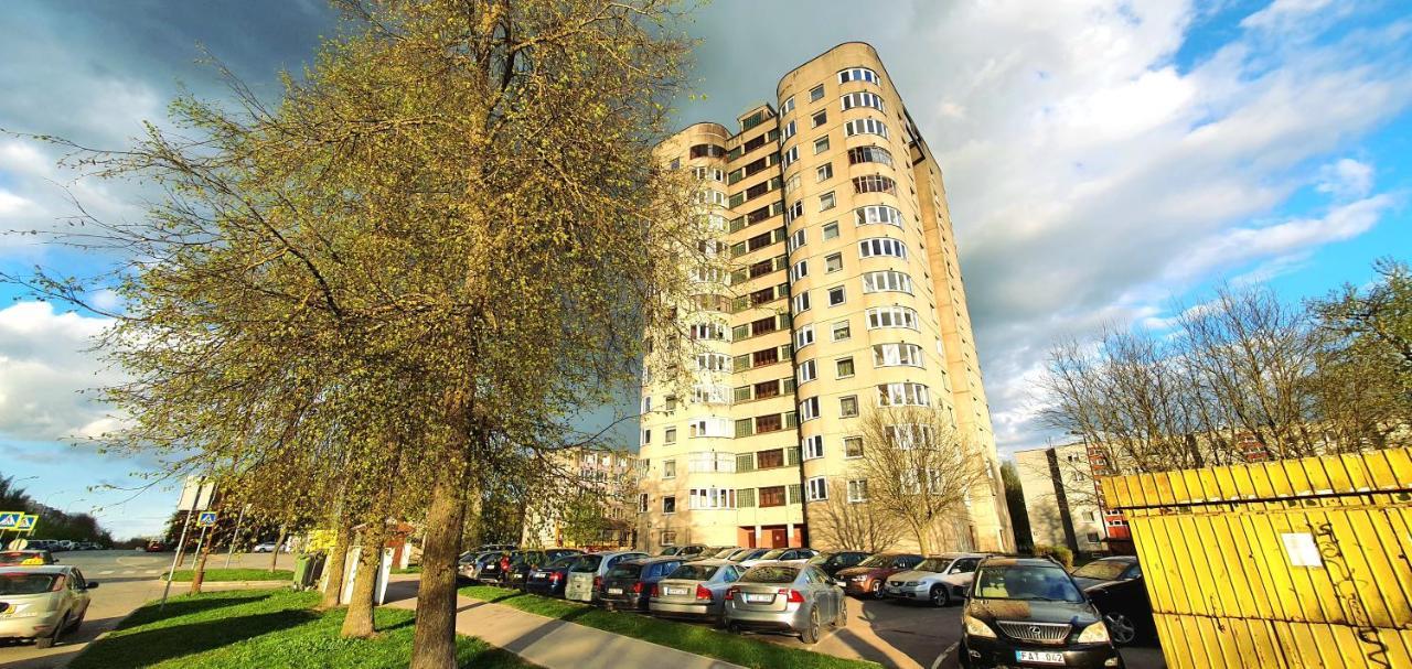 Lyra63 Large 80Sq M Top 14 Floor Šiauliai Exteriör bild
