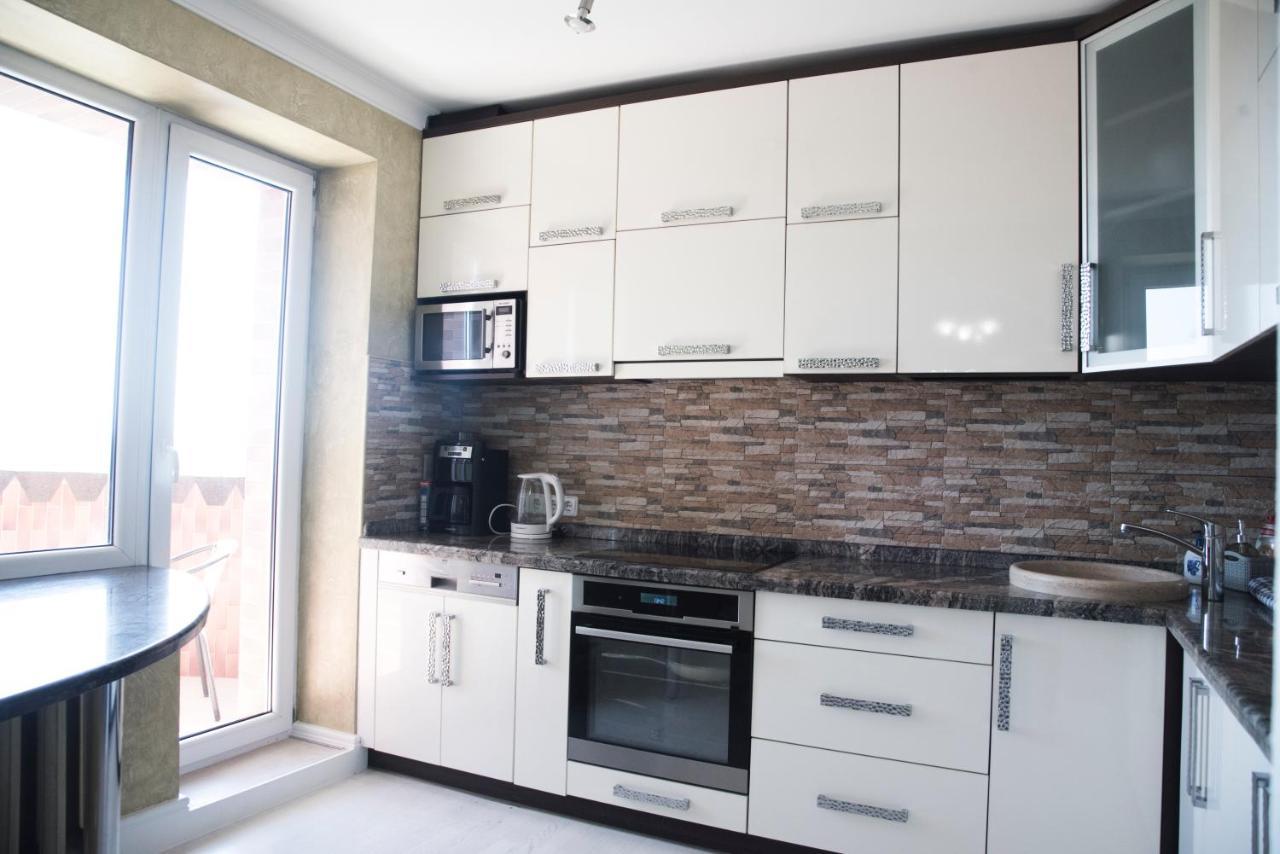 Lyra63 Large 80Sq M Top 14 Floor Šiauliai Exteriör bild